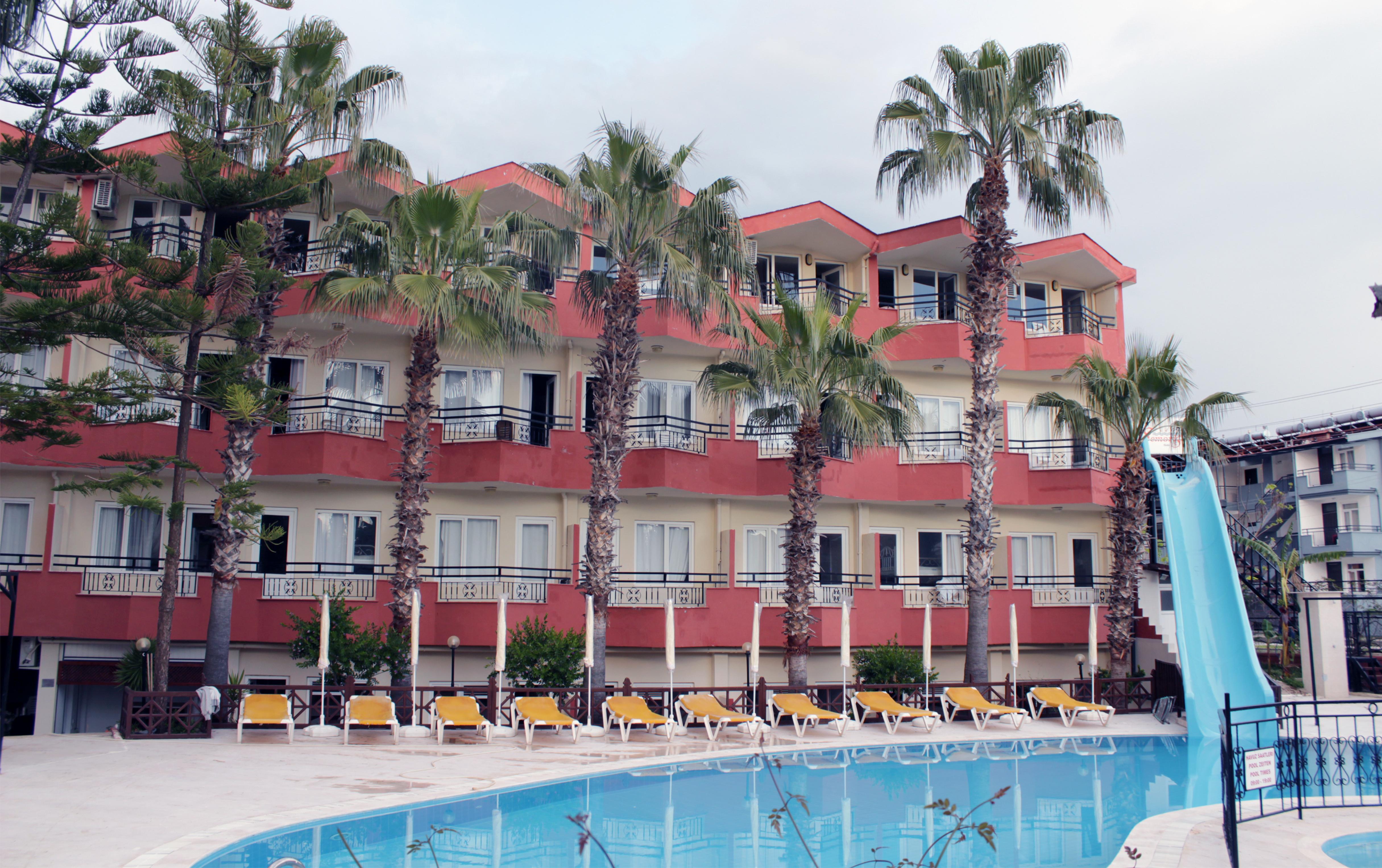 Semoris Hotel Side Eksteriør billede